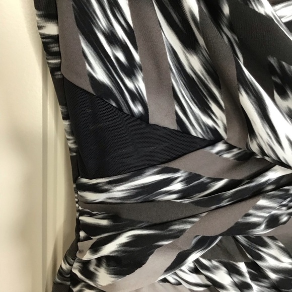 MIRACLESUIT Feline Fixation Madero Underwire One-Piece Swimsuit Size 8. - Picture 8 of 11